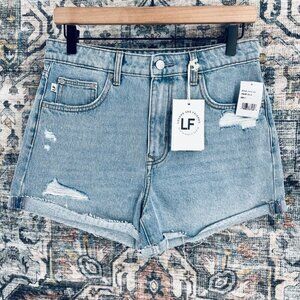 Lovers and Friends Jamie Cuffed Short Size 27 High Rise Color: Camellia New Tags